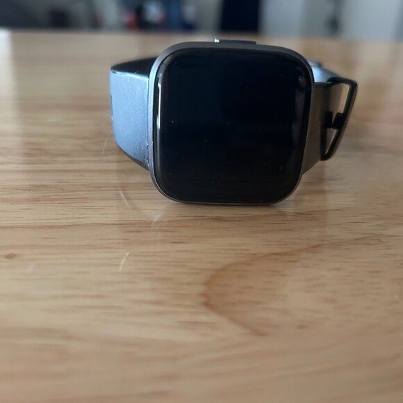 Fitbit Versa 2 - Picture 5 of 13